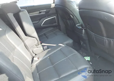 2021 Kia Telluride Ex z USA, uszkodzony, nr VIN 5XYP3DHC4MG129550